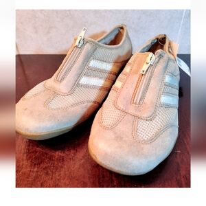 Athletech Tan and Cream Zipper Sneakers